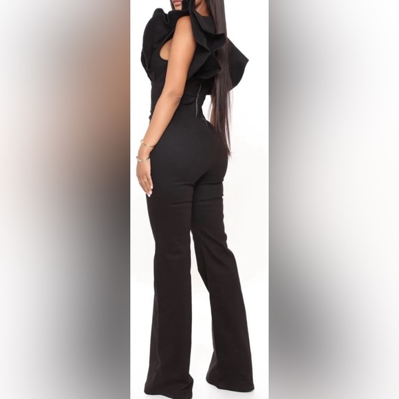 "Can’t Deny This" Denim Jumpsuit Size XS- Black Bell Bottom Pants. Brand New. - Picture 3 of 5